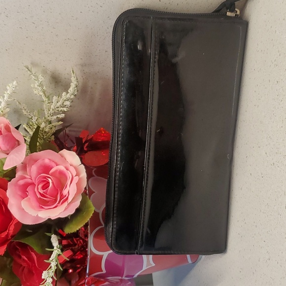 CARLOS FALCHI shiny patent leather wallet - Picture 2 of 10